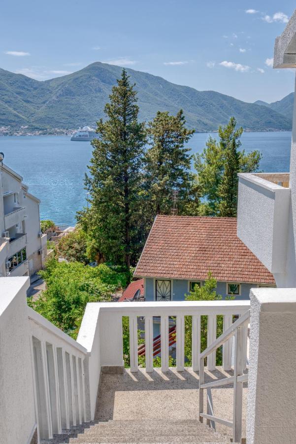 Apartment Elegant Kotor Exteriör bild