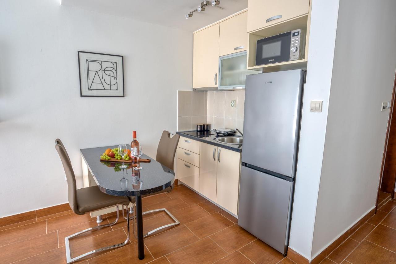 Apartment Elegant Kotor Exteriör bild