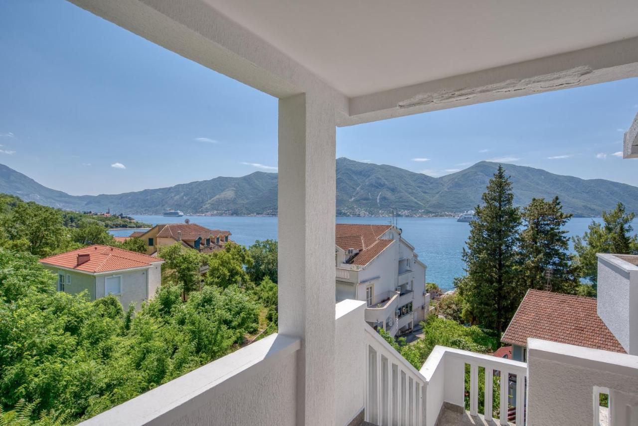Apartment Elegant Kotor Exteriör bild