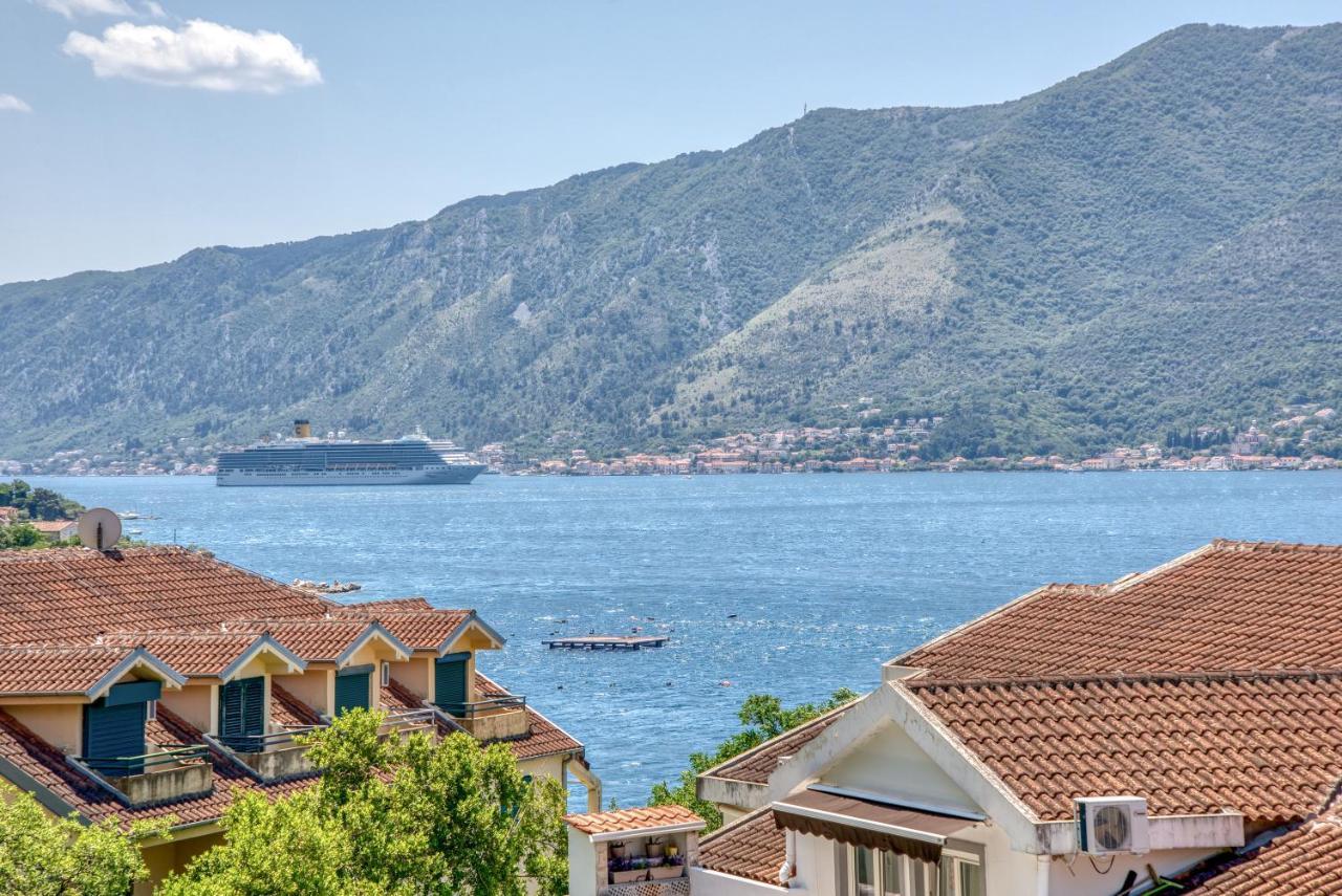 Apartment Elegant Kotor Exteriör bild